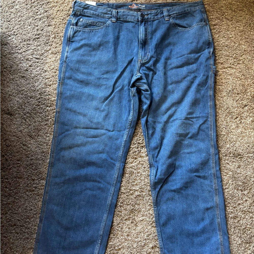 Classic Denim Straight-Leg Jeans for Men